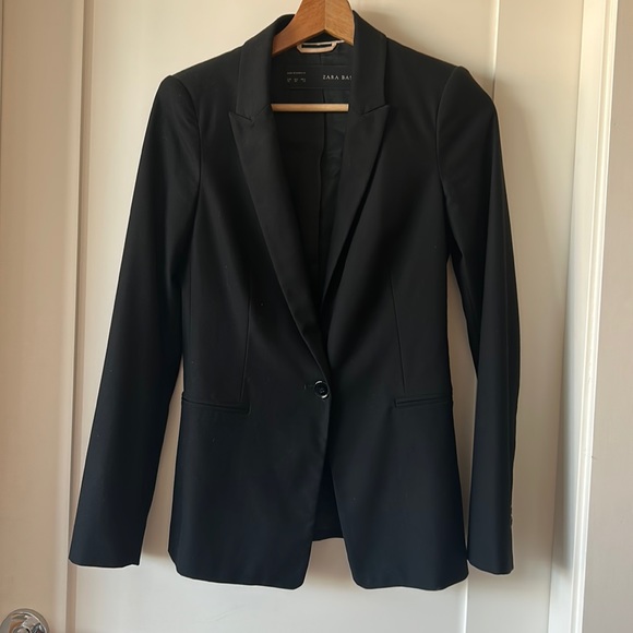 Zara Basic Black Blazer - Picture 1 of 4